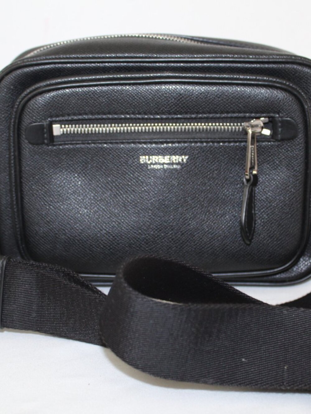 NWT Burberry Paddy Leather Crossbody Shoulder Bag Wide Strap Black Zip Top - Picture 5 of 11